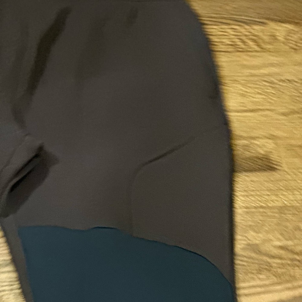 Under Armour Unstoppable Fleece Black and Brown Joggers - Picture 6 of 8